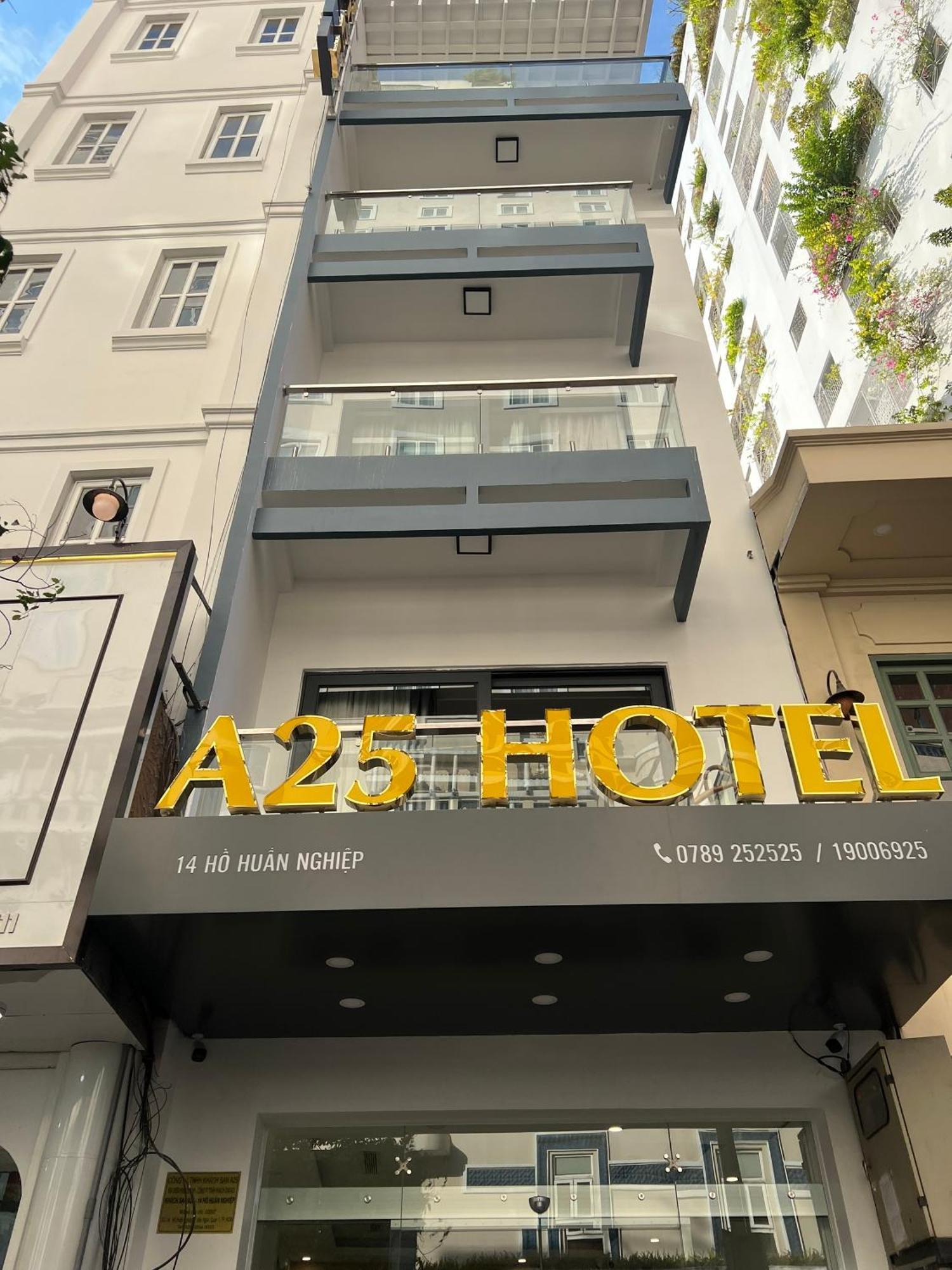 A25 Hotel - 14 Ho Huan Nghiep Ho Chi Minh City Exterior photo